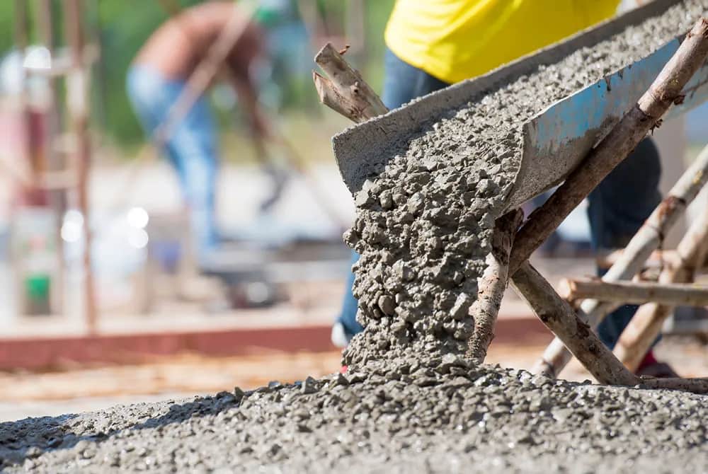 Ile worków betonu na m3? Oblicz dokładnie potrzebną ilość